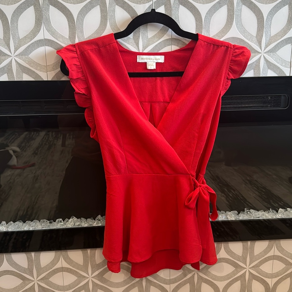 Monteau Red Tie Top